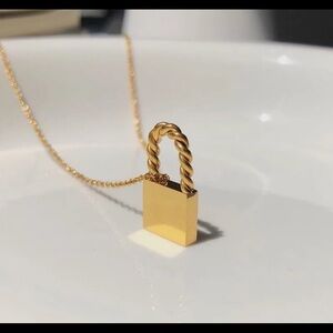 Padlock pendant necklace, brand new